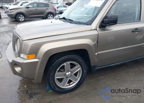 2008 Jeep Patriot Sport from USA, damaged, VIN 1J8FF28W08D528955
